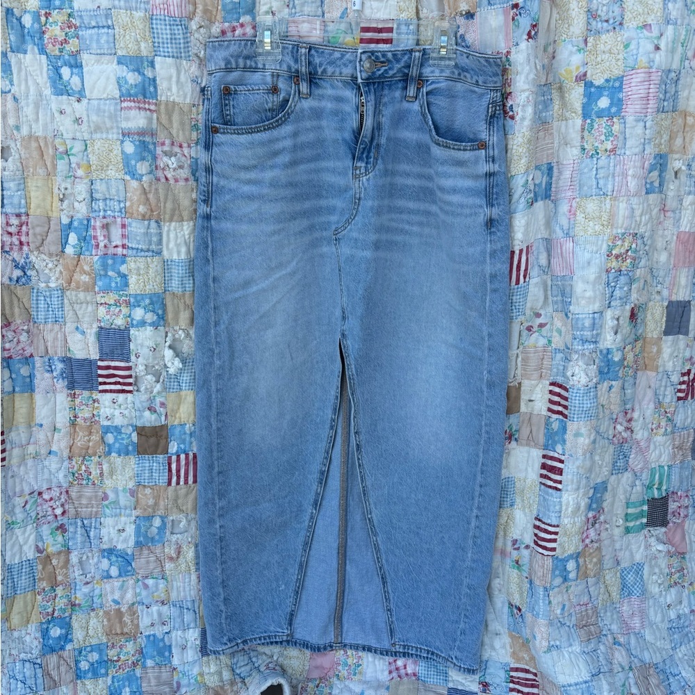 American Eagle Outfitters Blue Straight Leg Jeans